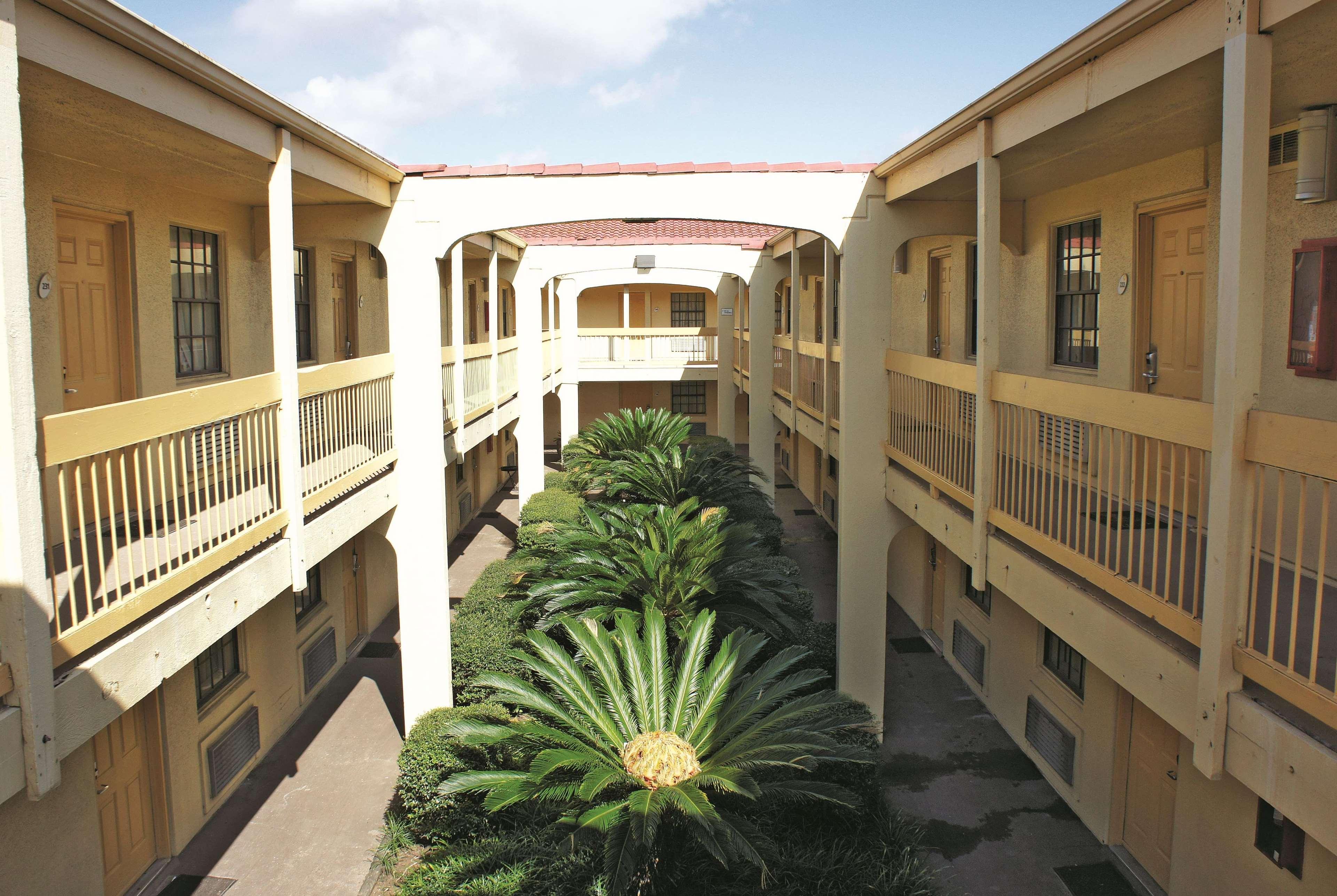 La Quinta Inn By Wyndham Clute Lake Jackson Dış mekan fotoğraf