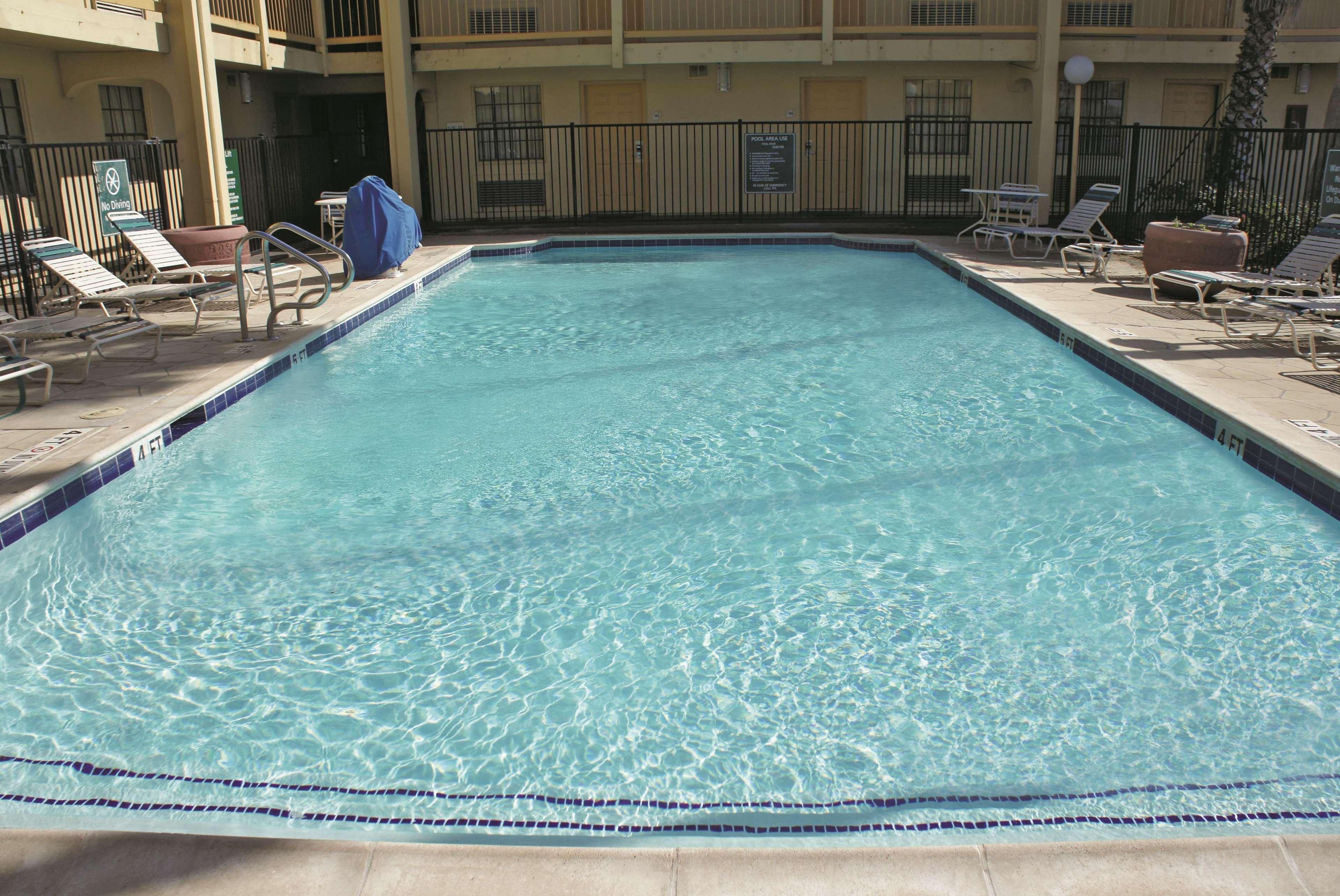 La Quinta Inn By Wyndham Clute Lake Jackson Dış mekan fotoğraf